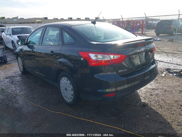 Ford FOCUS SE 2014 1FADP3F29EL356563 Image 3