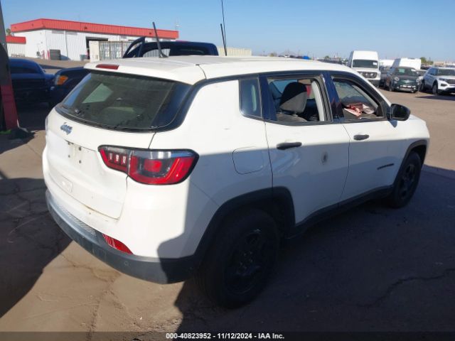 3C4NJCAB7JT263479 Jeep Compass Sport Fwd
