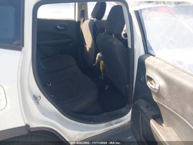3C4NJCAB7JT263479 Jeep Compass Sport Fwd