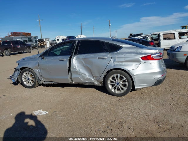 Ford FUSION SE 2019 3FA6P0HD4KR203818 Image 14