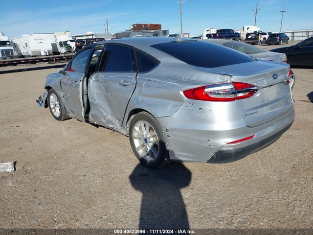 Ford FUSION SE 2019 3FA6P0HD4KR203818 Image 3