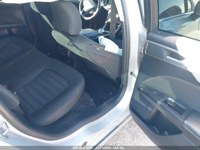 Ford FUSION SE 2019 3FA6P0HD4KR203818 Image 8