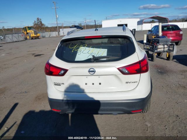 JN1BJ1CR1HW112663 Nissan Rogue Sport Sv