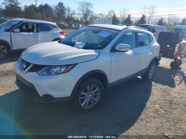 JN1BJ1CR1HW112663 Nissan Rogue Sport Sv