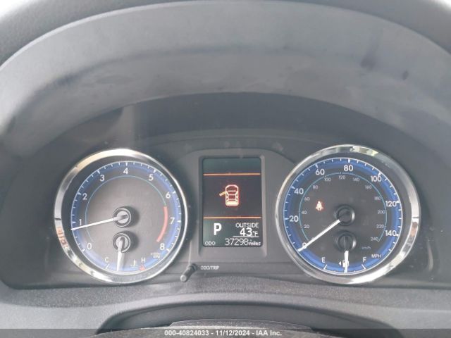 2T1BURHE2JC095394 Toyota COROLLA LE