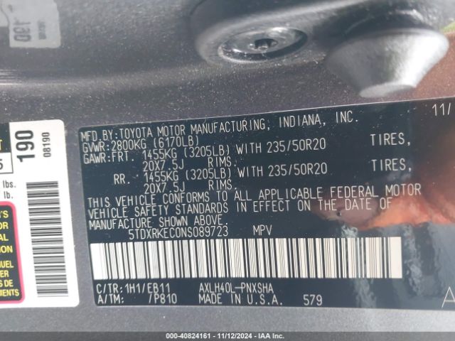 5TDXRKEC0NS089723 Toyota Sienna Xse