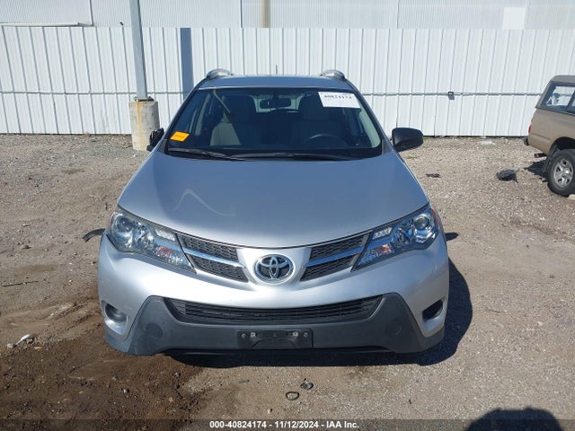 Toyota RAV4 LE 2015 JTMZFREVXFD074378 Image 12