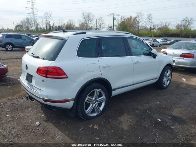 WVGEF9BP5GD012520 Volkswagen Touareg Vr6 Executive
