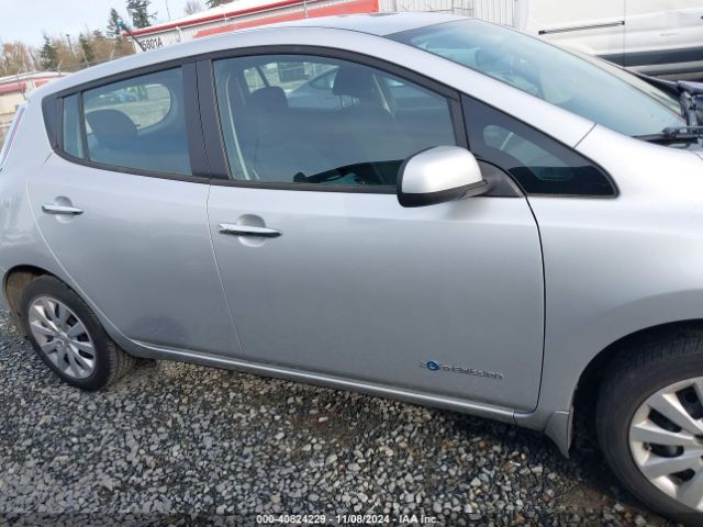 1N4AZ0CP8EC337790 Nissan LEAF S