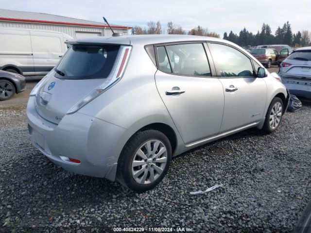 1N4AZ0CP8EC337790 Nissan LEAF S