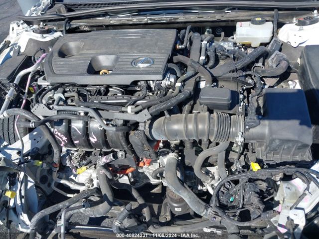 58ADA1C19NU013326 Lexus ES 300H
