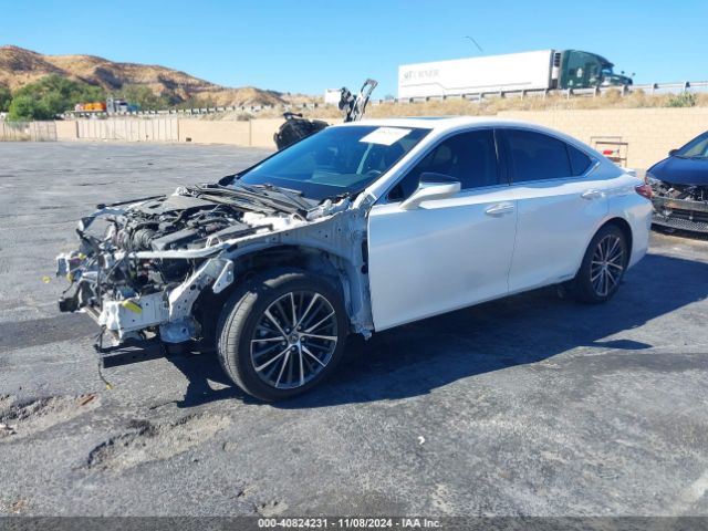 58ADA1C19NU013326 Lexus ES 300H