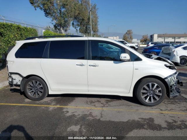 5TDDZ3DC1KS222592 Toyota Sienna Limited 7 Passenger