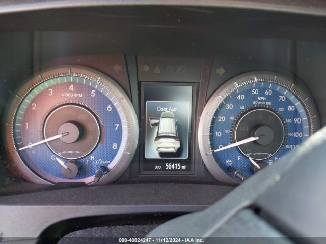 5TDDZ3DC1KS222592 Toyota Sienna Limited 7 Passenger