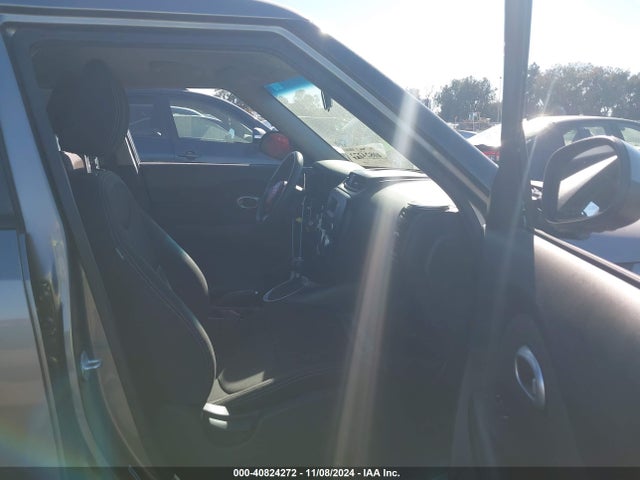 KIA Soul 2014 KNDJN2A2XE7087728 Image 5