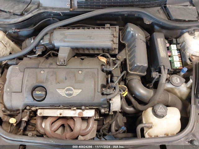 2008 MINI COOPER CLUBMAN WMWML33568TN67760 Photo 9