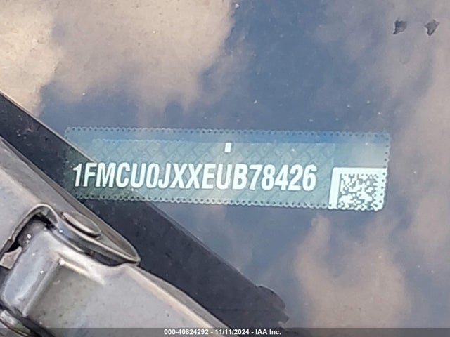1FMCU0JXXEUB78426 Ford Escape Titanium