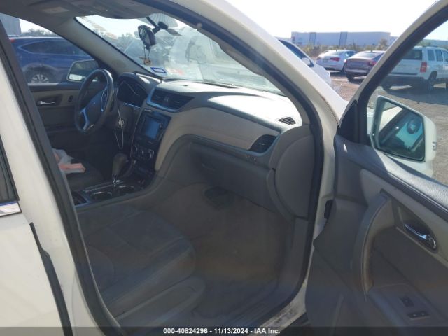 1GNKRHKD1EJ377197 Chevrolet Traverse 2lt