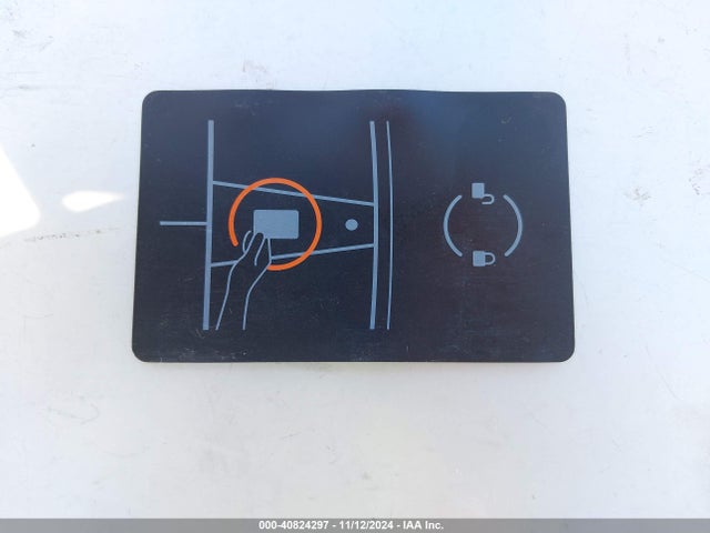 2021 TESLA MODEL 3 5YJ3E1EA6MF978497 Photo 10