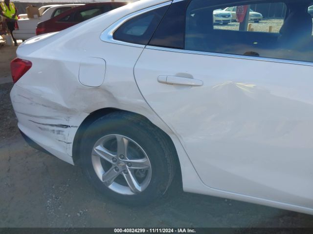 1G1ZB5ST4NF215920 Chevrolet Malibu Fwd Ls