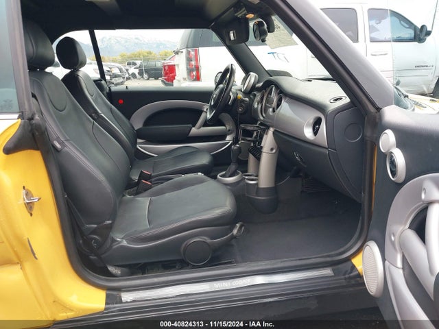 2008 MINI COOPER WMWRF33518TG18601 Photo 4