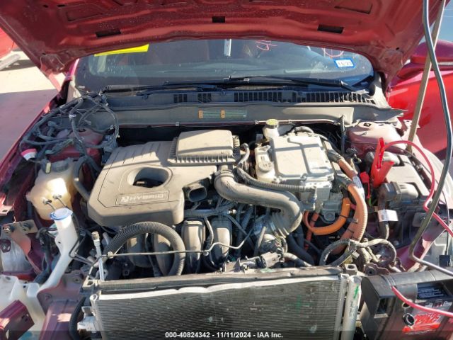 3FA6P0RU3KR235562 Ford Fusion Hybrid Titanium
