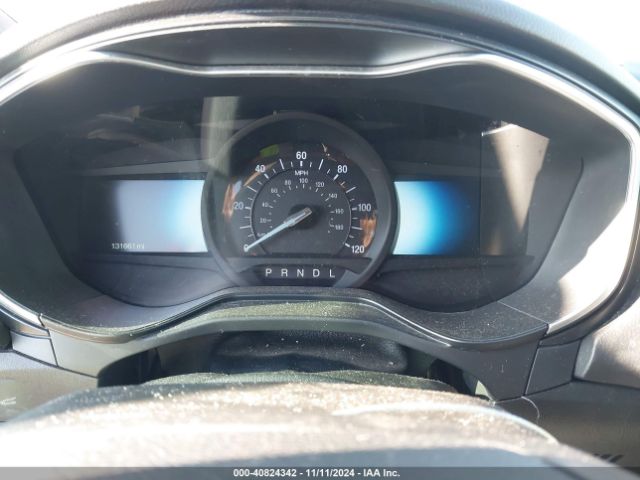 3FA6P0RU3KR235562 Ford Fusion Hybrid Titanium