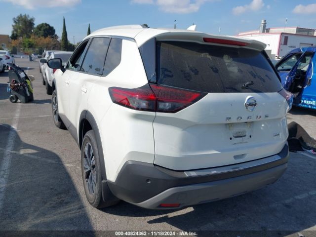 5N1AT3BA7MC750014 Nissan Rogue Sv Fwd