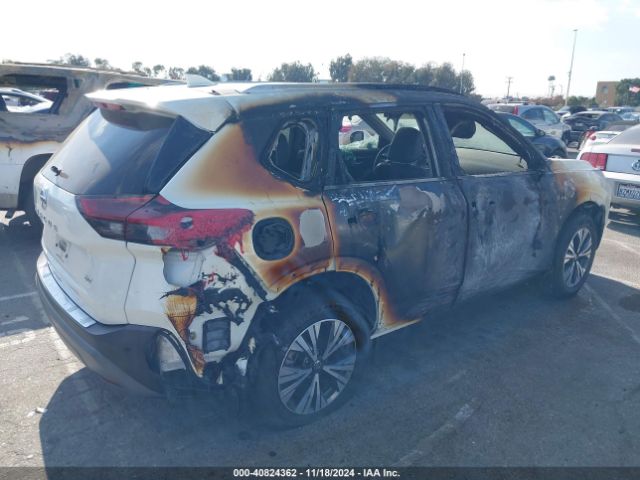 5N1AT3BA7MC750014 Nissan Rogue Sv Fwd