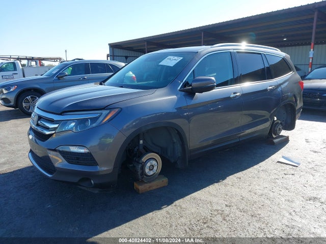 Honda Pilot Touring 2016 5FNYF5H95GB045612 Image 2