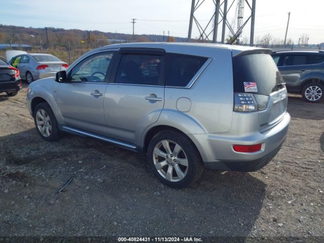 2011 MITSUBISHI OUTLANDER JA4JT5AX7BU023334 Photo 2