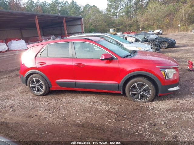 KNDCR3LE8P5044739 KIA NIRO EX