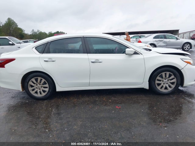 Nissan Altima 2.5 S 2018 1N4AL3AP6JC179434 Image 13