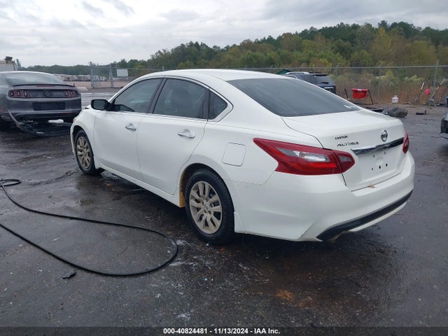 Nissan Altima 2.5 S 2018 1N4AL3AP6JC179434 Image 3