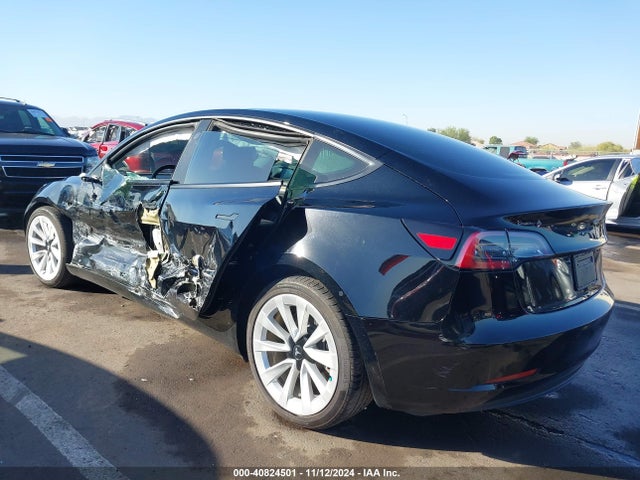 2023 TESLA MODEL 3 5YJ3E1EA4PF459968 Photo 2