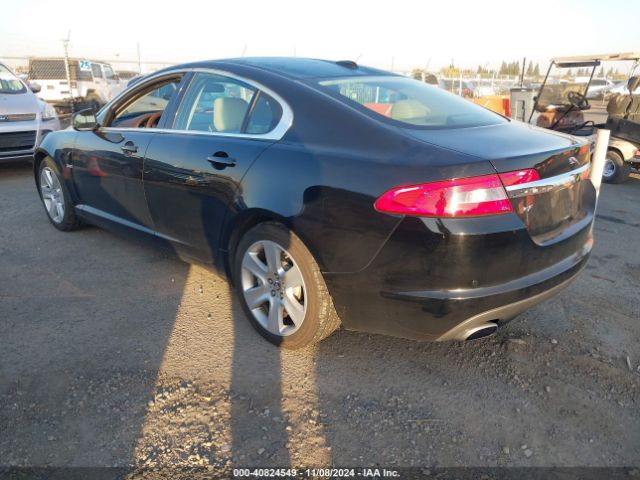 2010 JAGUAR XF SAJWA0FA8AHR53664 Photo 2