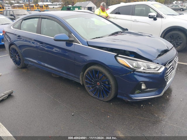 Hyundai SONATA SE 2018 5NPE24AF2JH614627 Image 1