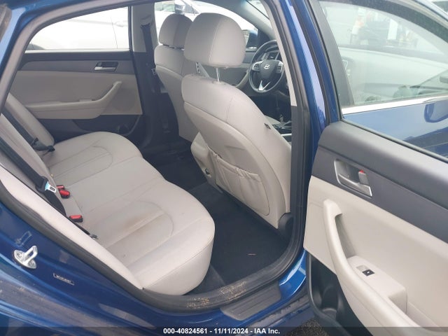 Hyundai SONATA SE 2018 5NPE24AF2JH614627 Image 8