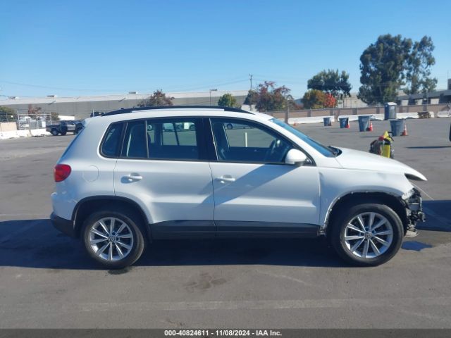 WVGBV7AXXHK045697 Volkswagen Tiguan 2.0t/2.0t S