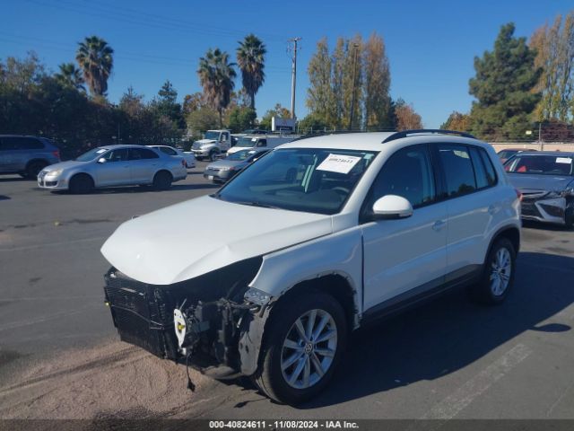 WVGBV7AXXHK045697 Volkswagen Tiguan 2.0t/2.0t S