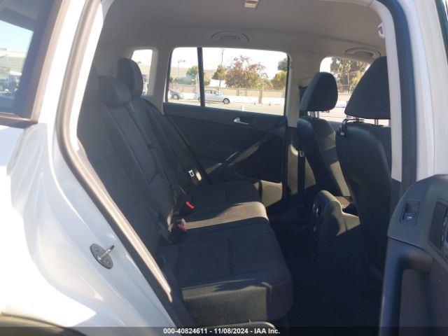 WVGBV7AXXHK045697 Volkswagen Tiguan 2.0t/2.0t S