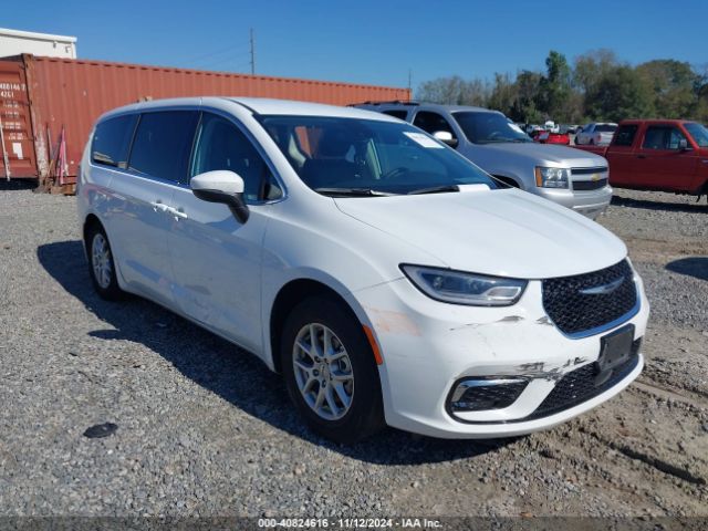 Chrysler Pacifica Touring L 2023 2C4RC1BG0PR624377 Image 1
