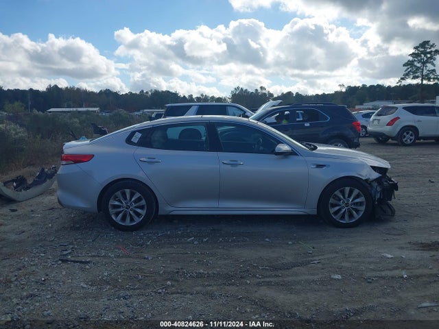 KIA OPTIMA EX 2018 5XXGU4L33JG203416 Image 13