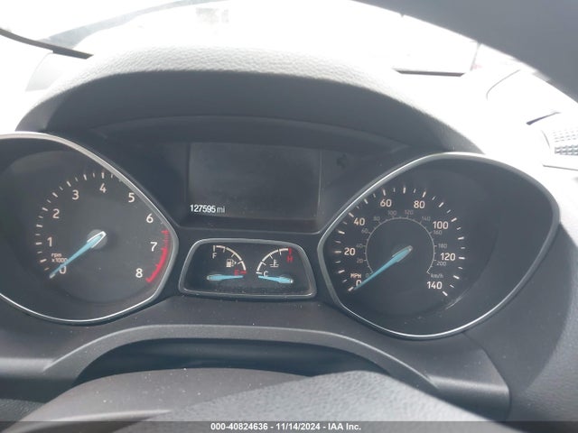 Ford ESCAPE SE 2018 1FMCU9GD1JUC78345 Image 7