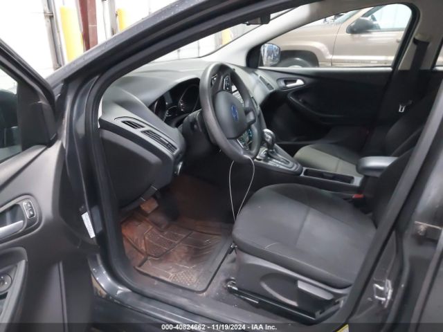 1FADP3K23GL380690 Ford FOCUS SE