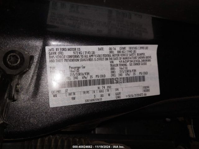 1FADP3K23GL380690 Ford FOCUS SE