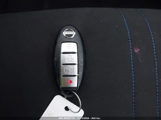 1N4AZ1CP9JC301395 Nissan LEAF S