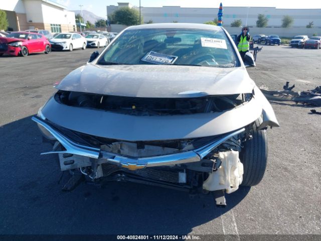 1G1ZB5ST5NF208023 Chevrolet Malibu Fwd Ls