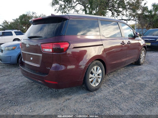 KIA SEDONA LX 2015 KNDMB5C1XF6061701 Image 4