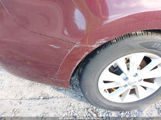 KIA SEDONA LX 2015 KNDMB5C1XF6061701 Image 6